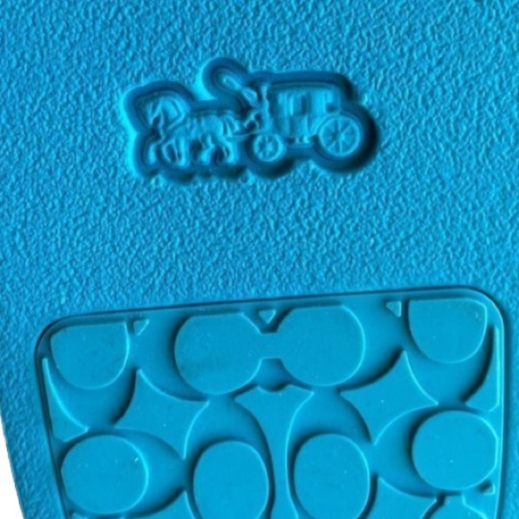 COACH Udele Bird Printed Slides Slip Ons Water Resistant Pool Beach Turquoise - Picture 9 of 10